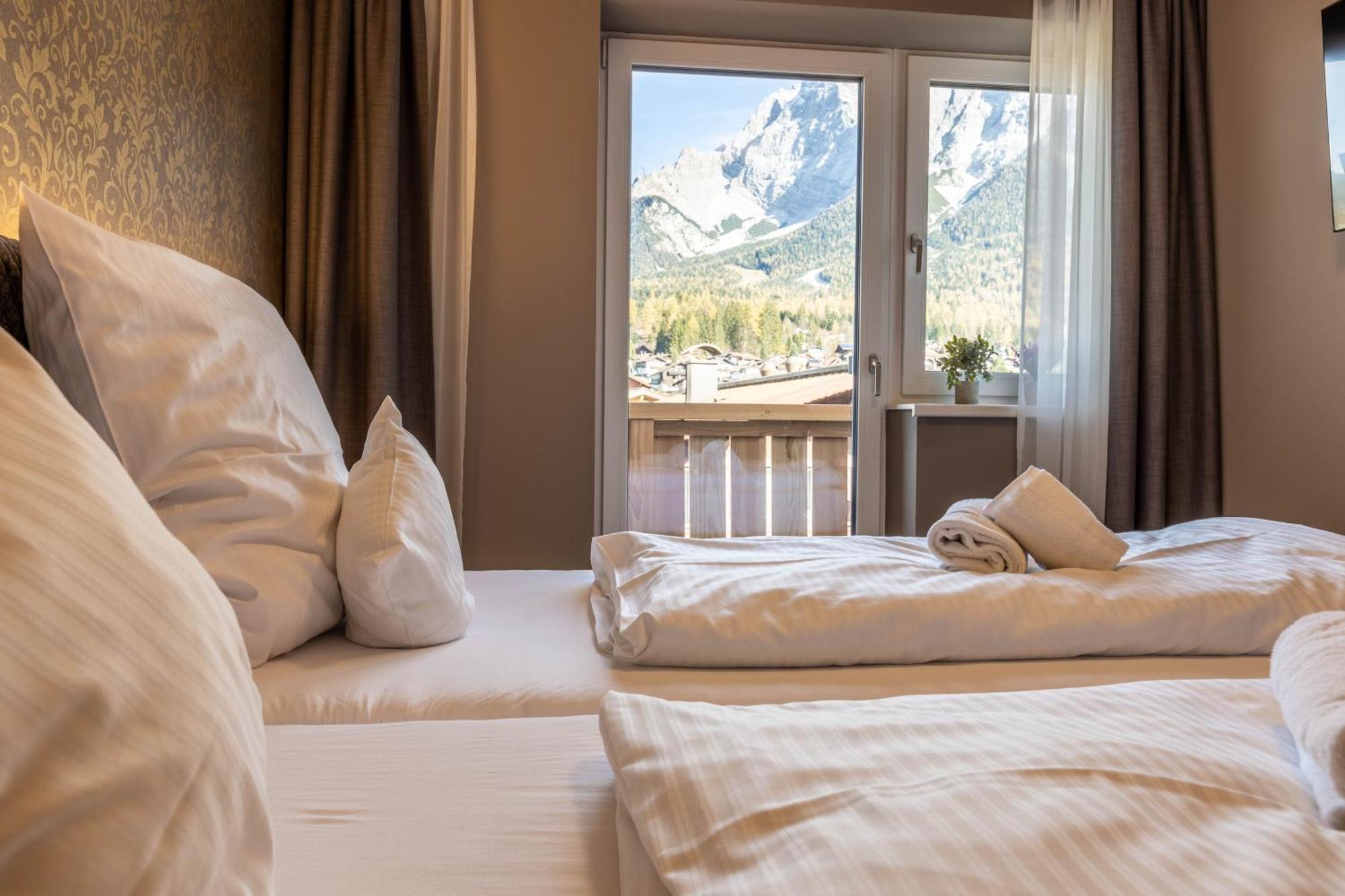 Zugspitz Residence Ehrwald Zimmer foto
