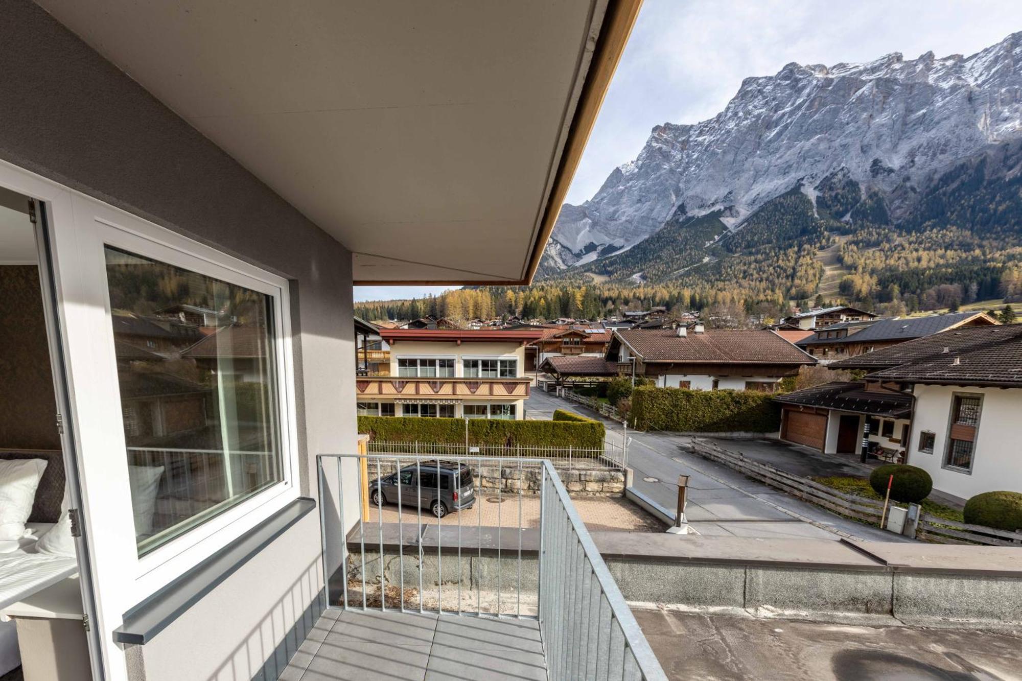 Zugspitz Residence Ehrwald Zimmer foto