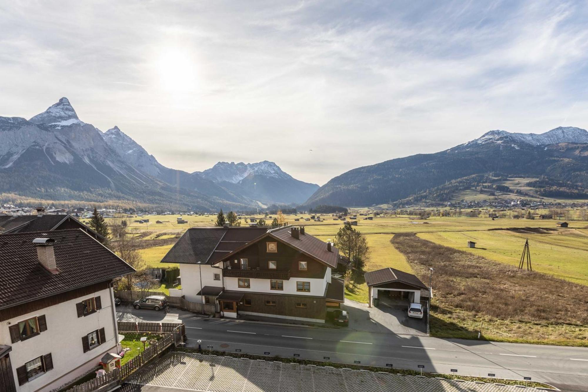 Zugspitz Residence Ehrwald Zimmer foto